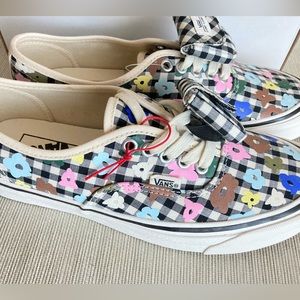 Vans low tops Sandy Liang sneakers floral & gingham black white with mini purse